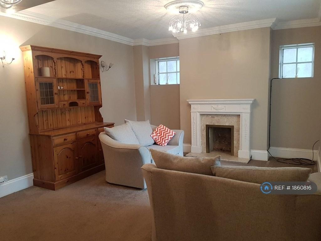 Very Large Living/Dining Room