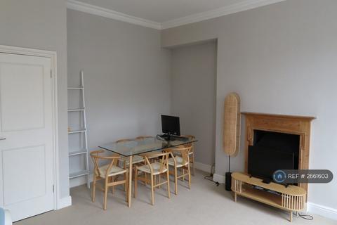 2 bedroom maisonette to rent, Moreton Terrace, London, SW1V