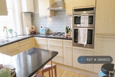 2 bedroom maisonette to rent, Moreton Terrace, London, SW1V