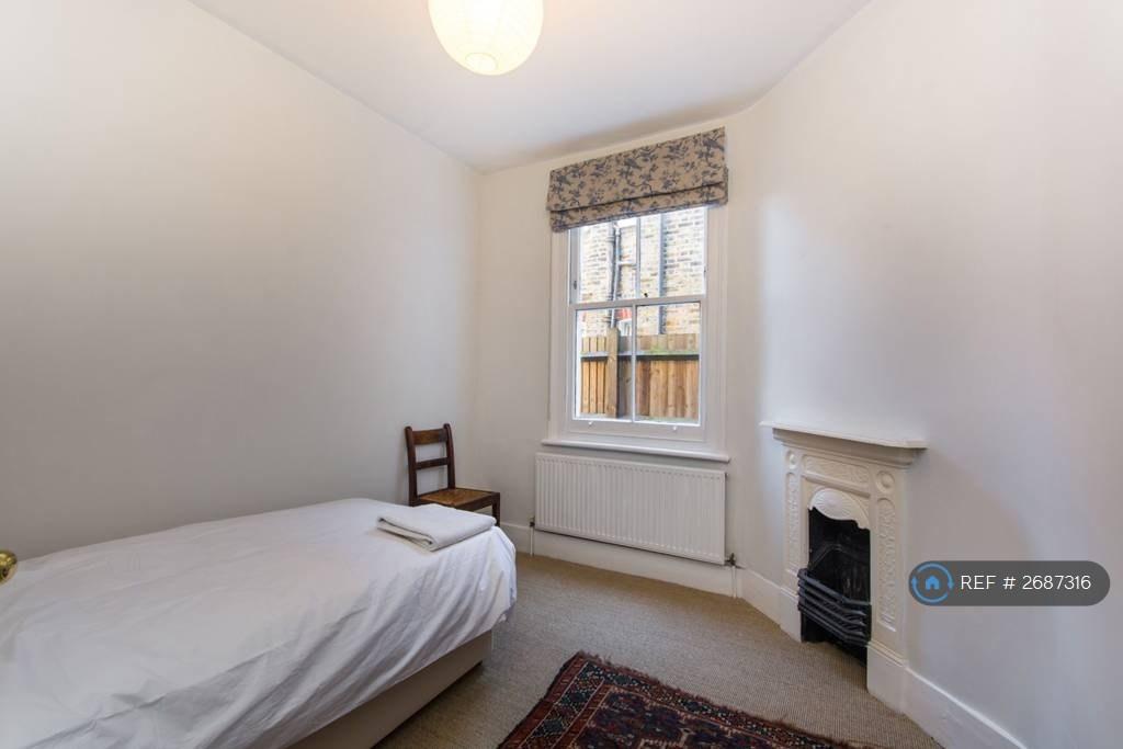 Single Bedroom 1