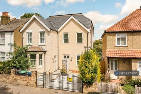 undefined, Tolworth Road, Surbiton, KT6