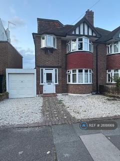 4 bedroom semi-detached house to rent, West Barnes Lane, New Malden, KT3
