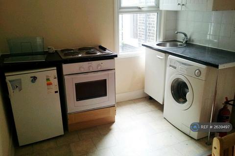 undefined, Wightman Road, Turnpike Lane, N8