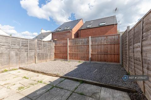 4 bedroom terraced house to rent, Brunswick Street, Cheltenham, GL50