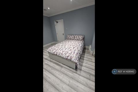 undefined, Gilbert Road, Belvedere, DA17