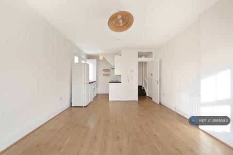 1 bedroom flat to rent, Gordon Road, London, W5