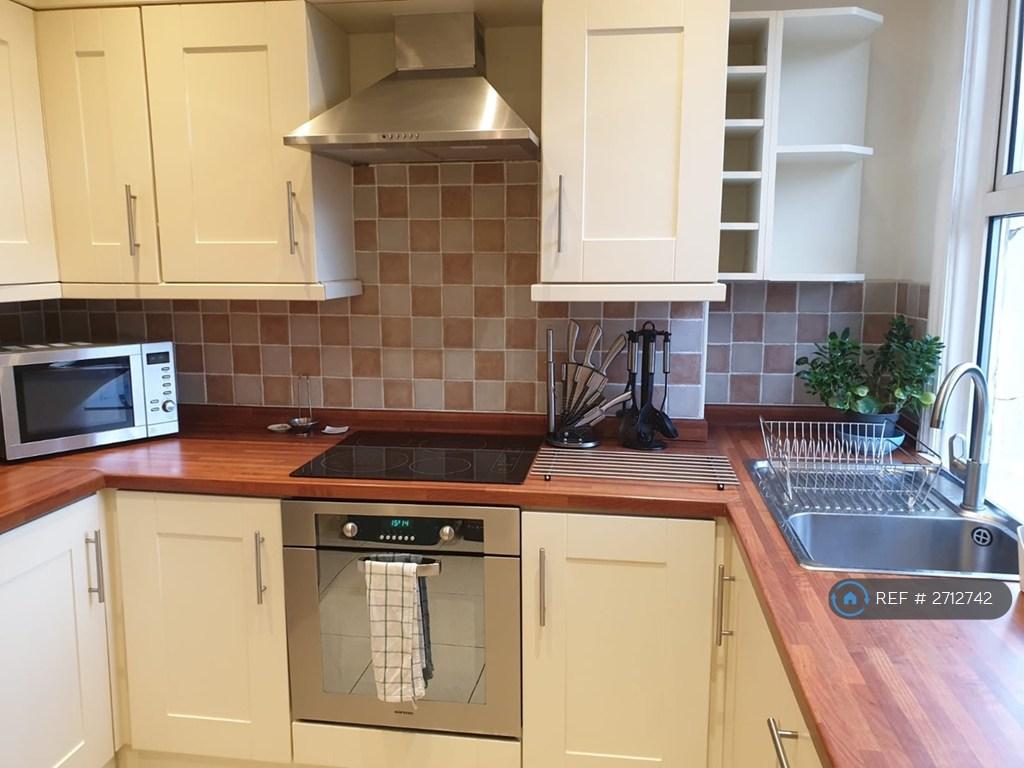 Kitchen 2