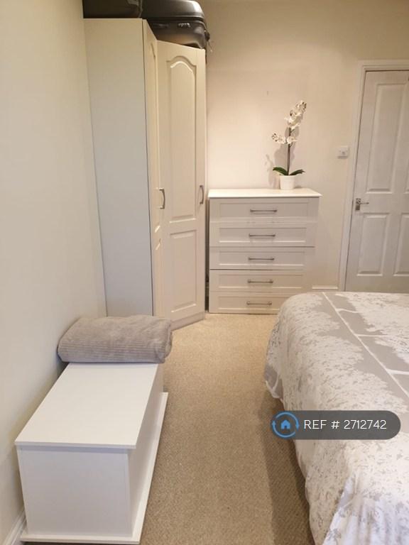 Master Bedroom 2