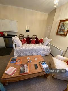 1 bedroom flat to rent, Simonburn Avenue, Stoke-On-Trent, ST4