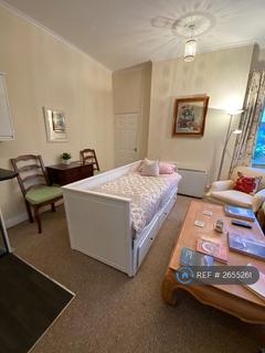 1 bedroom flat to rent, Simonburn Avenue, Stoke-On-Trent, ST4