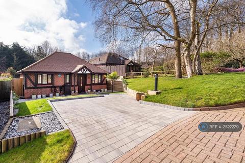 undefined, Oak Warren, Sevenoaks, TN13