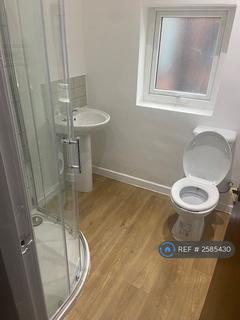1 bedroom in a house share to rent, Banff Road, Manchester, M14