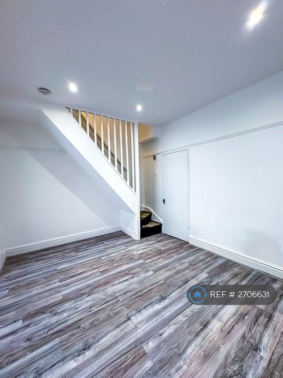 Stairs To Bedrooms