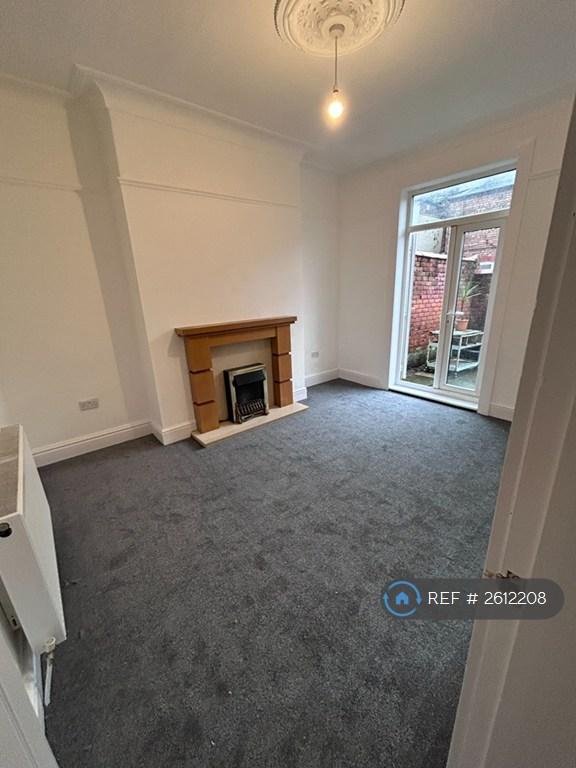 Back Lounge/Dining Room