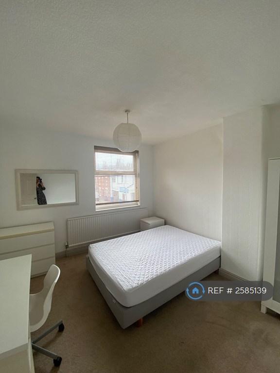 Room 4