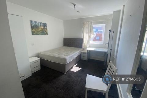 2 bedroom flat to rent, Moss Street, Liverpool, L6