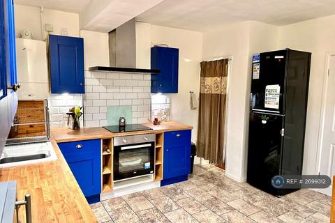 undefined, Tom Shepley Street, Hyde, SK14