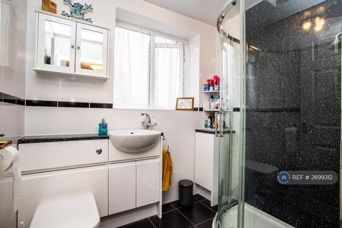 undefined, Tom Shepley Street, Hyde, SK14