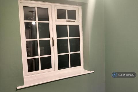 undefined, Tom Shepley Street, Hyde, SK14