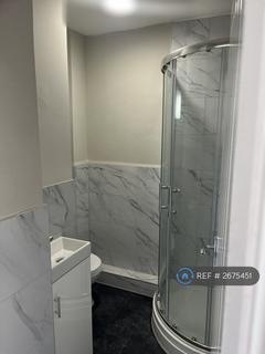 1 bedroom in a house share to rent, Sturrocks, Basildon, SS16
