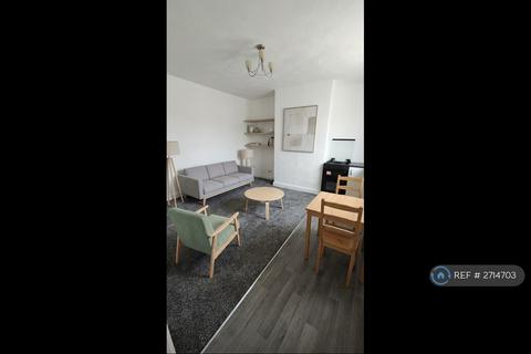 2 bedroom semi-detached house to rent, Hilary Street, Dewsbury, WF13