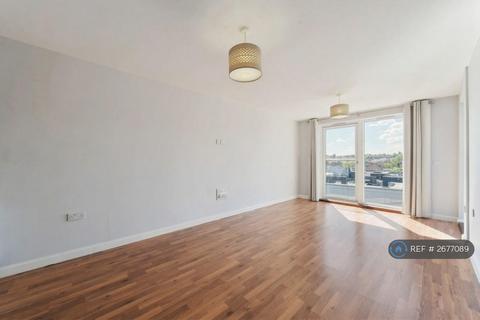 2 bedroom flat to rent, Park Road, London, N8