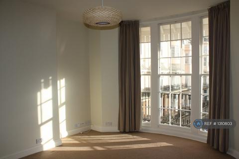 1 bedroom flat to rent, Bedford Square, Brighton, BN1