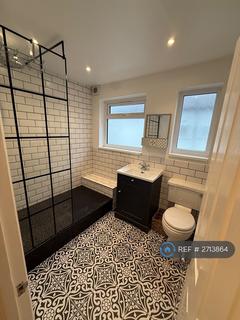 undefined, Cricklewood Lane, London, NW2
