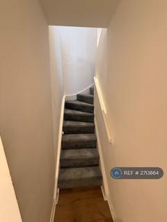 undefined, Cricklewood Lane, London, NW2