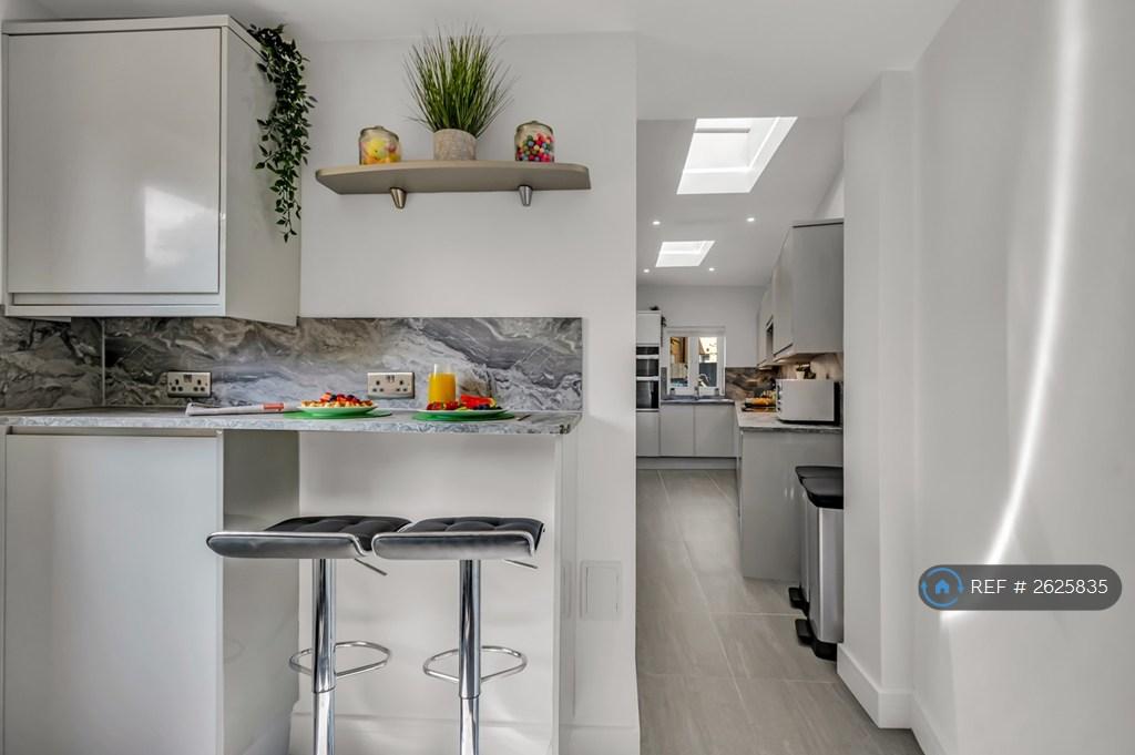 Breakfast Bar In The Utility Area