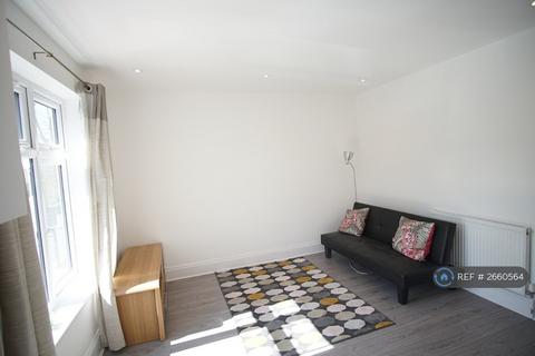 3 bedroom flat to rent, Church Road, London, E12