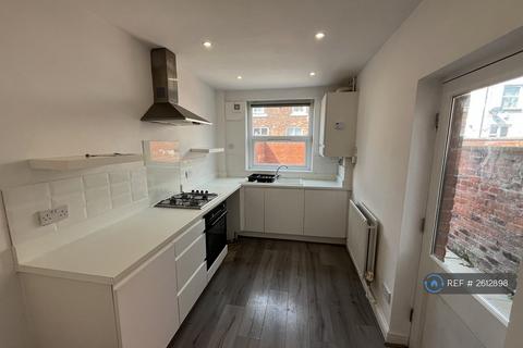undefined, Attleboro Road, Manchester, M40