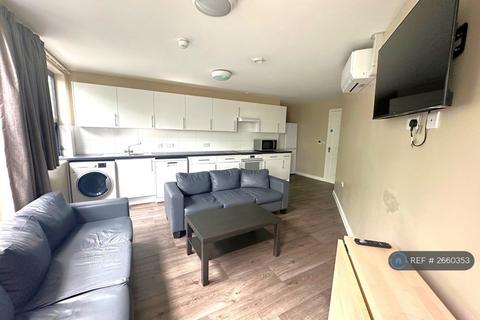 6 bedroom flat to rent, Charles Street, Bristol, BS1