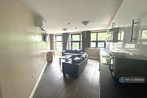 6 bedroom flat to rent, Charles Street, Bristol, BS1