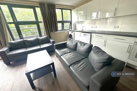 6 bedroom flat to rent, Charles Street, Bristol, BS1