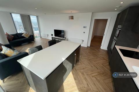 2 bedroom flat to rent, Elizabeth Tower, Manchester, M15