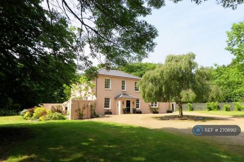 4 bedroom detached house to rent, Oldhouse Lane, Windlesham, GU20