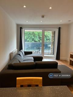 1 bedroom flat to rent, Montagu House, London, W12