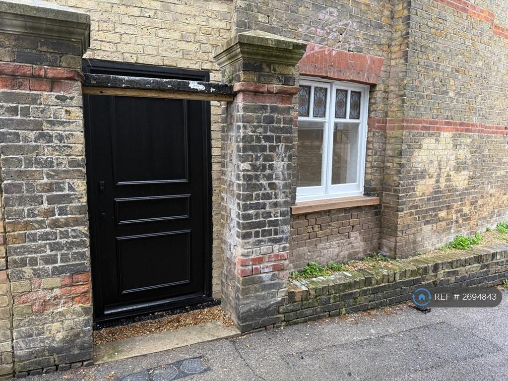 Own Entrance