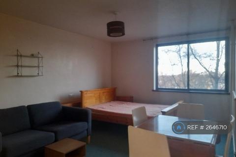 undefined, Manhattan Drive, Cambridge, CB4