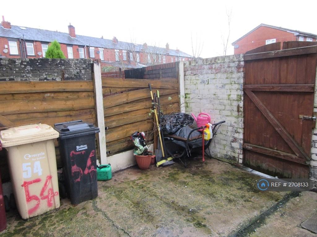 Rear Enclosed Yard