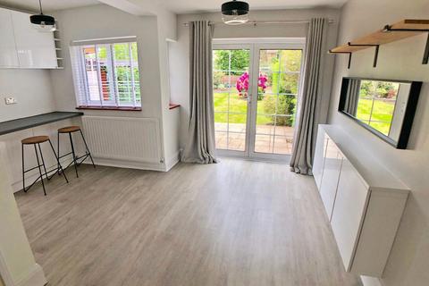 undefined, Lakes Lane, Beaconsfield, HP9
