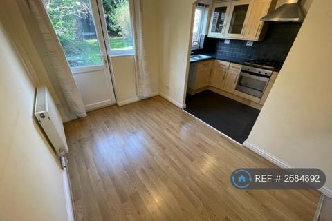 3 bedroom semi-detached house to rent, Jasmine Close, Nottingham, NG9