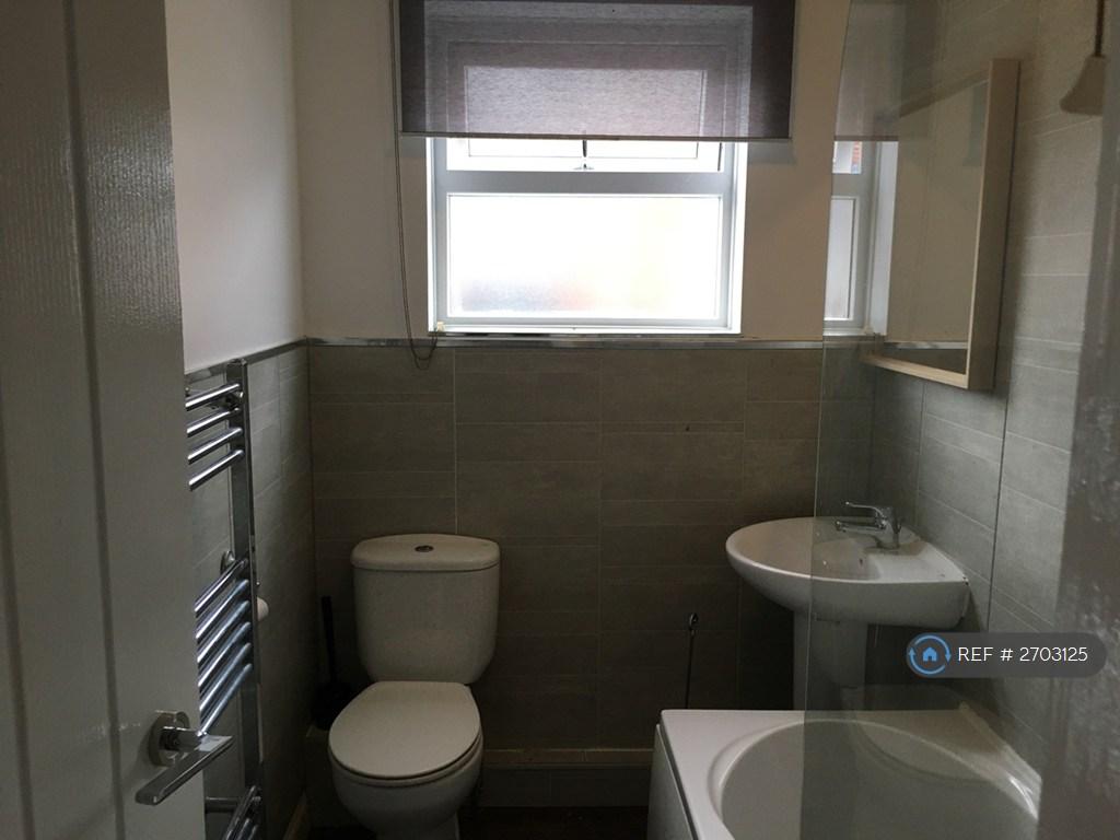 Rent Sheffield 18 Pinner Road
