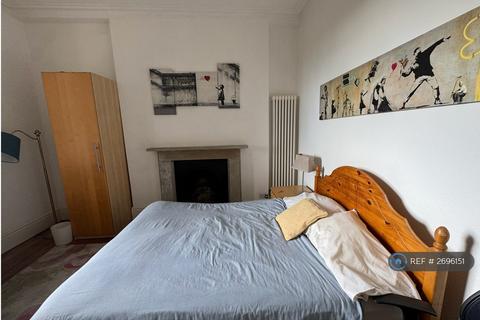 undefined, St. Andrews Road, Surbiton, KT6