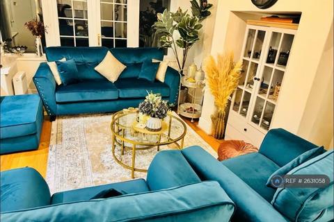 undefined, Stocksfield Avenue, Newcastle Upon Tyne, NE5