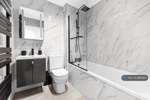 undefined, Ashdown Court, Sutton, SM2