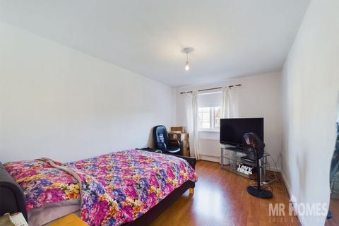 7 Thorne Way, Cardiff, CF5 5DL