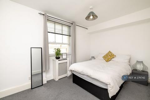 2 bedroom flat to rent, Spencer Street, Leamington Spa, CV31