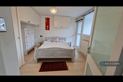 1 bedroom flat to rent, Tregunter Road, London, SW10